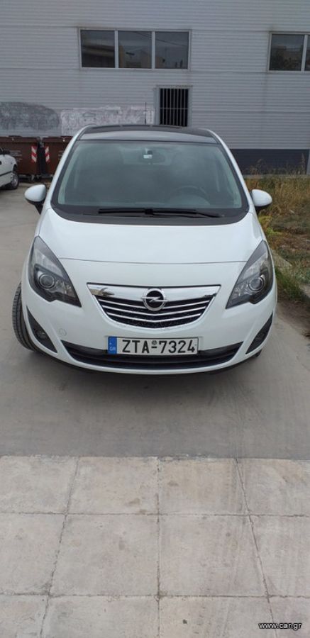 OPEL MERIVA 2011