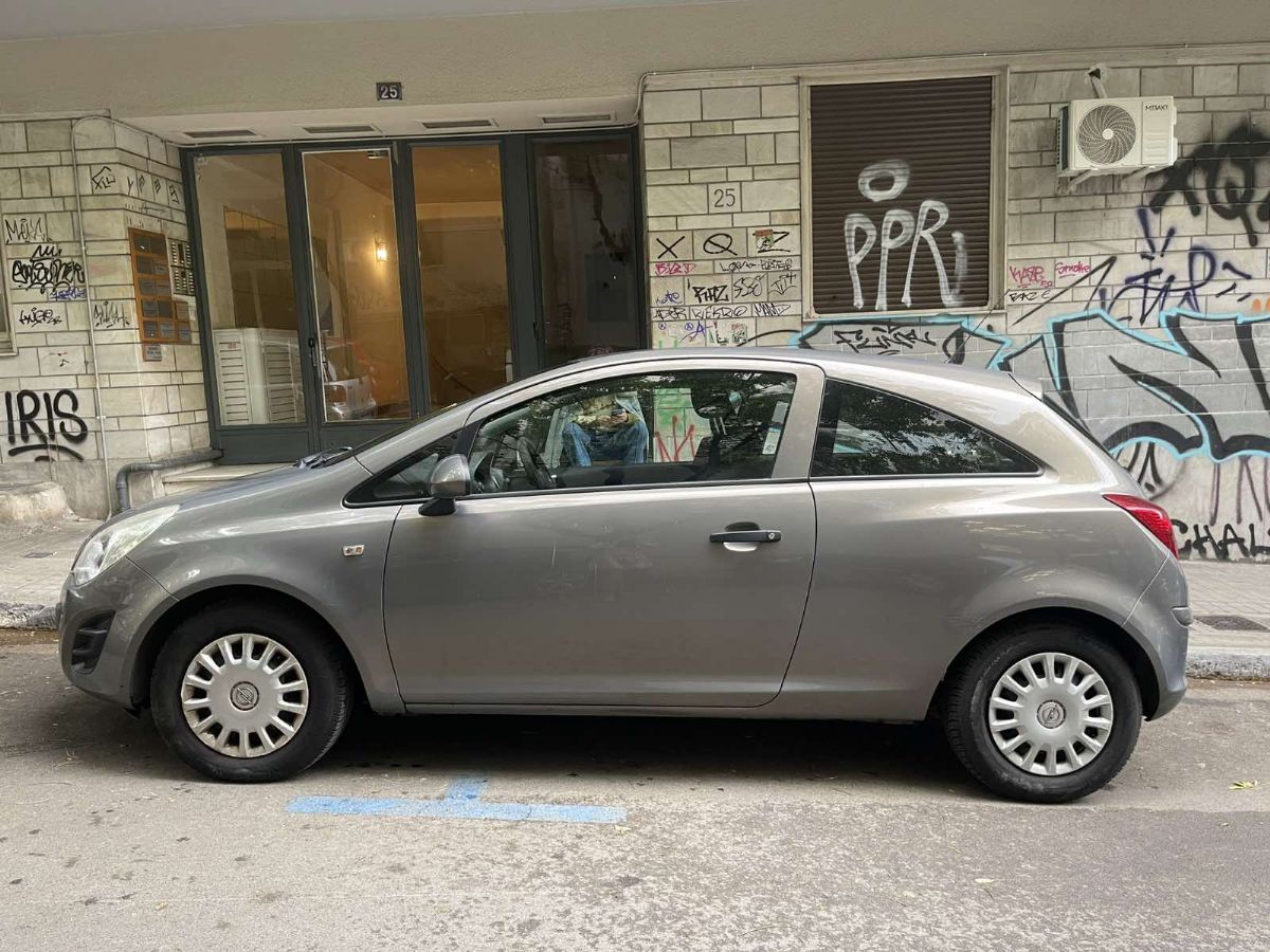 OPEL CORSA 2013