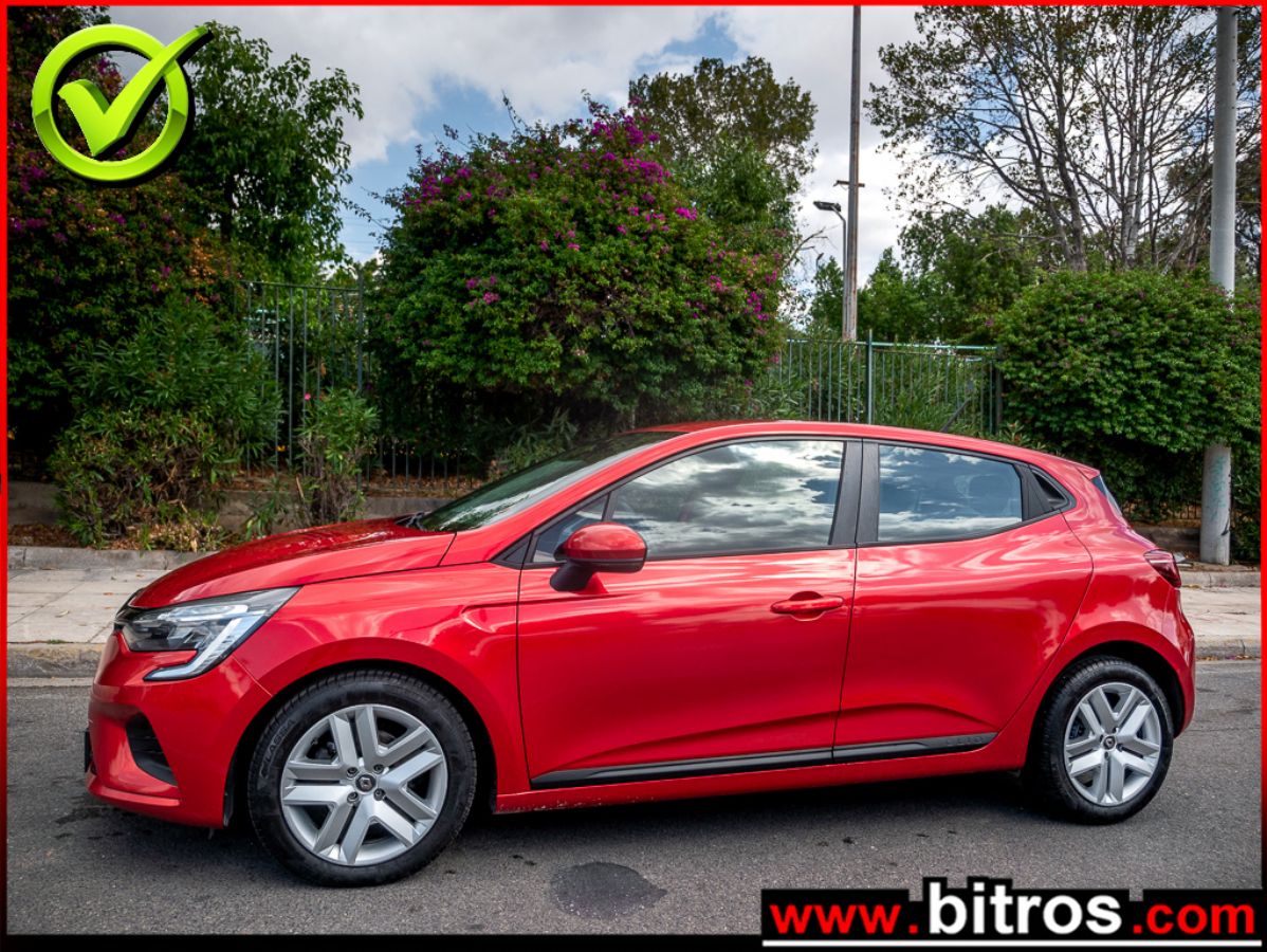 RENAULT CLIO 2022
