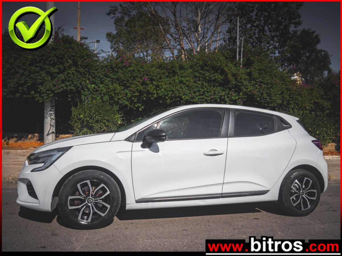 RENAULT CLIO 2022