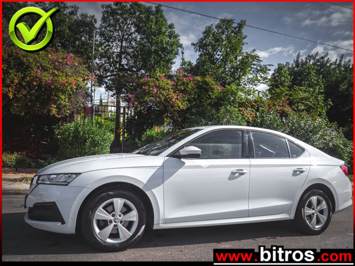SKODA OCTAVIA 2022