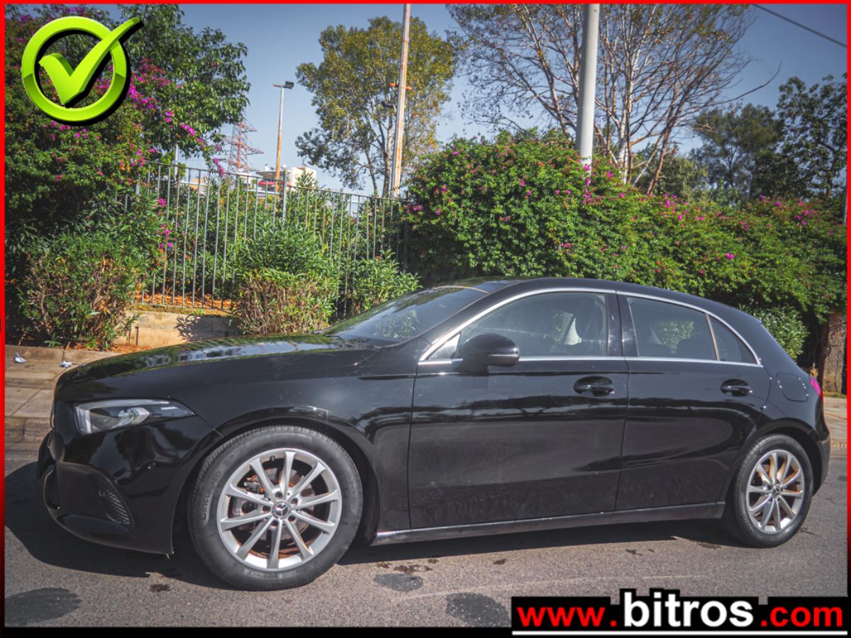 MERCEDES A180 2020