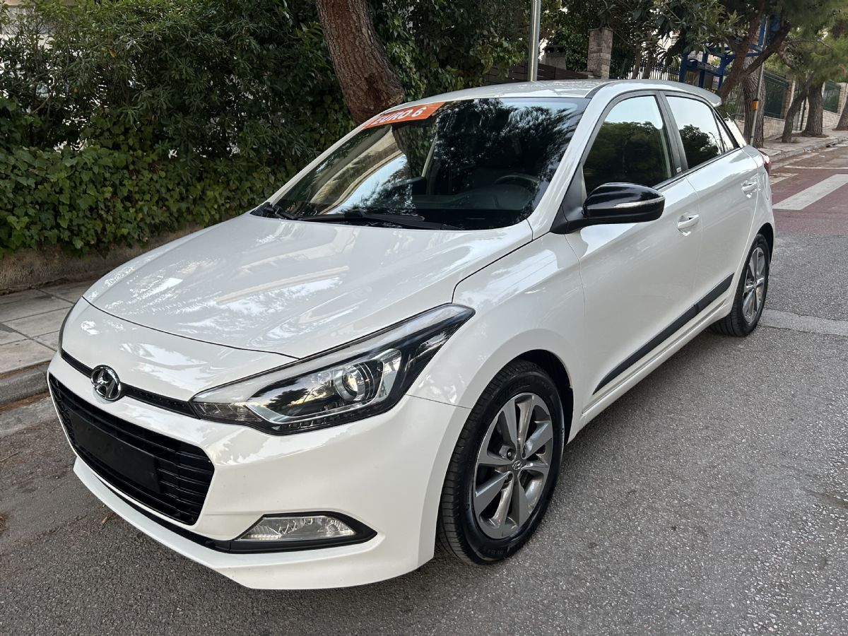 HYUNDAI i20 2018