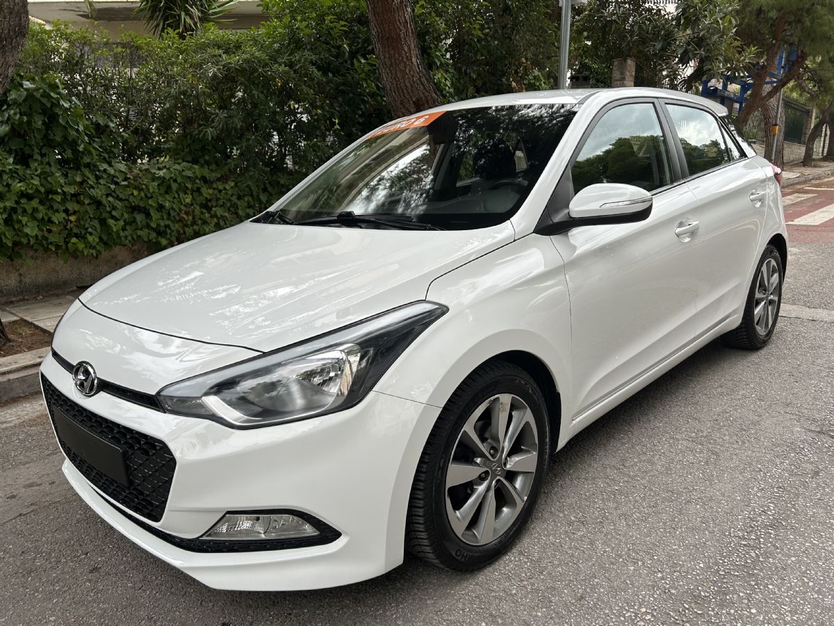 HYUNDAI i20 2017