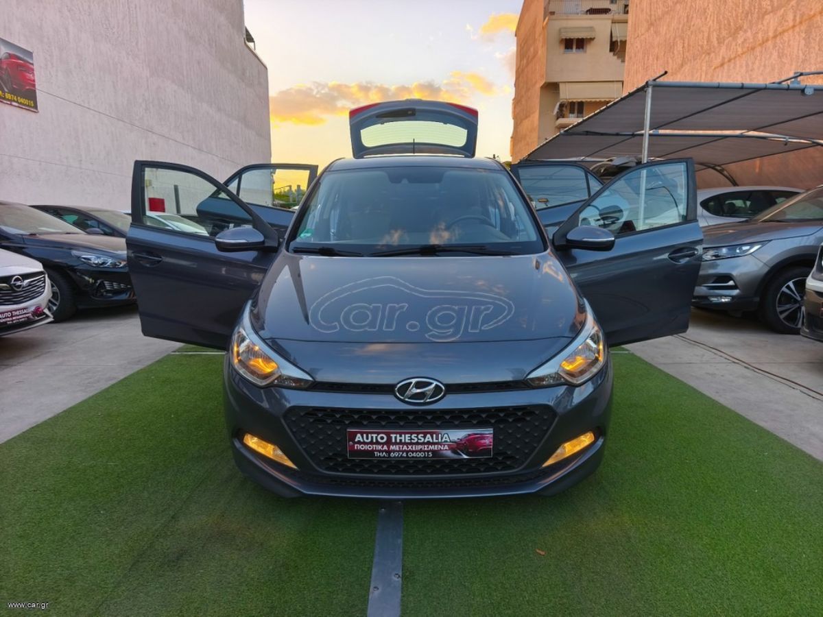 HYUNDAI i20 2017